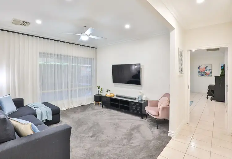 Sixth view of Homely house listing, 8 Jordan Avenue, Mildura VIC 3500