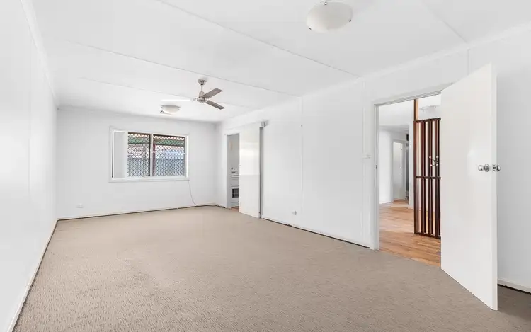 Second view of Homely house listing, 25 Wickerson Way, Bulgarra WA 6714