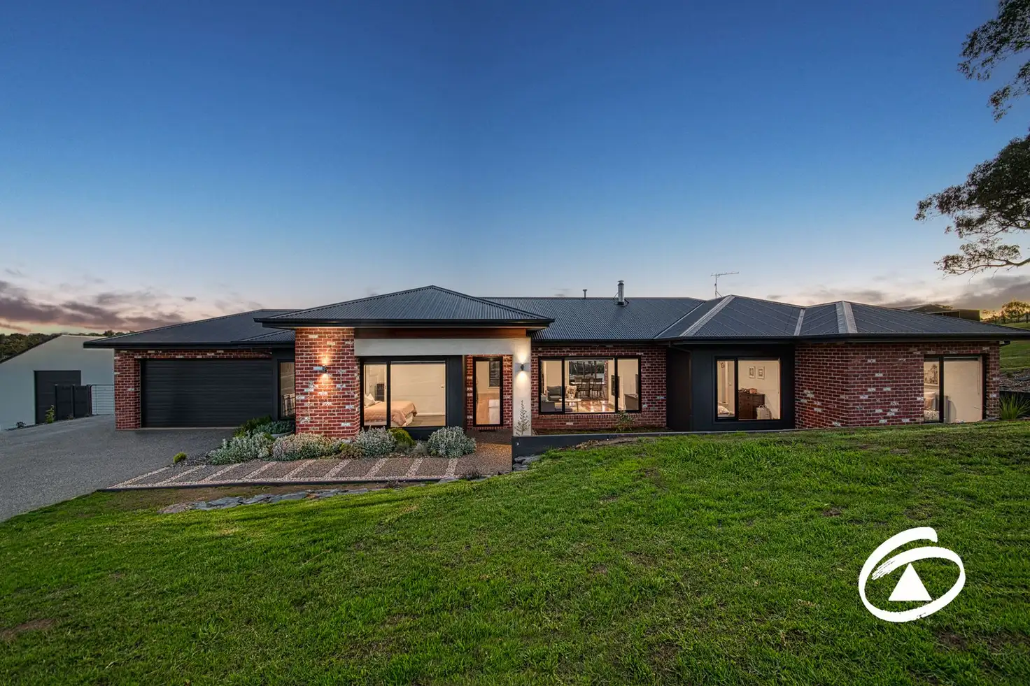 Main view of Homely house listing, 8 Shinners Close, Bunyip VIC 3815