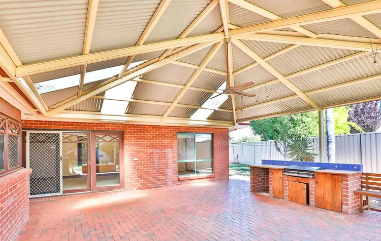 Second view of Homely house listing, 4 Damien Court, Mildura VIC 3500