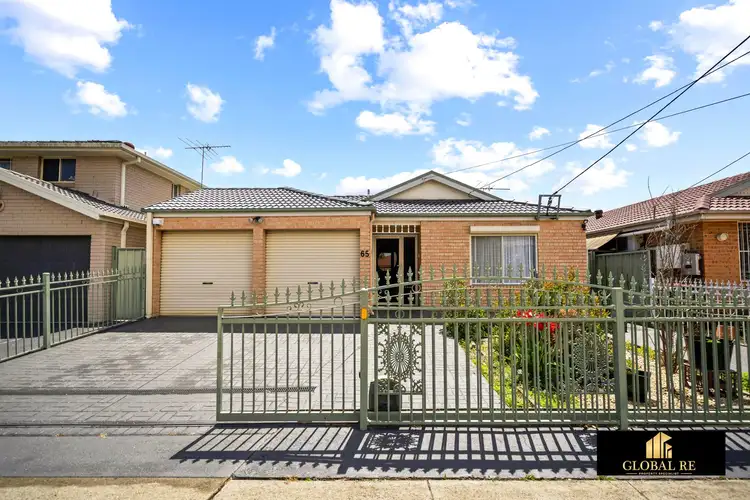 65 Wattle Avenue, Carramar NSW 2163
