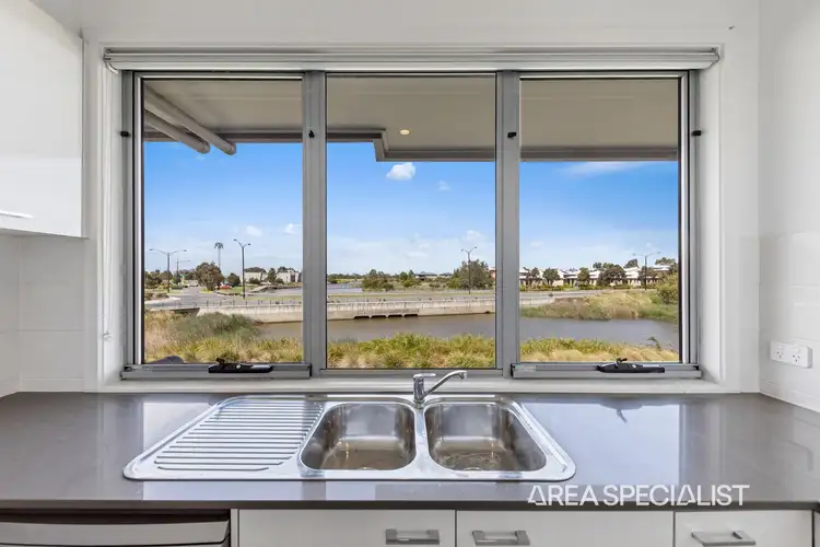 Sixth view of Homely townhouse listing, 17 Zara Court, Officer VIC 3809