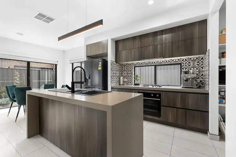 13 Zelkova Street, Kalkallo VIC 3064