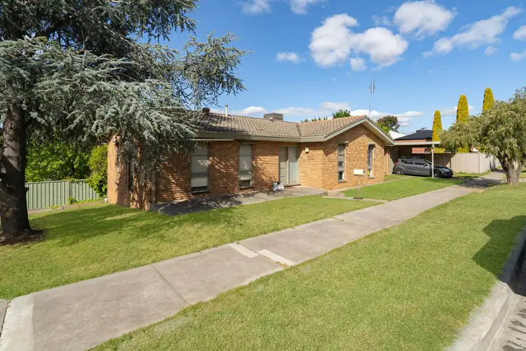 6 Marshall Crescent, Kennington VIC 3550