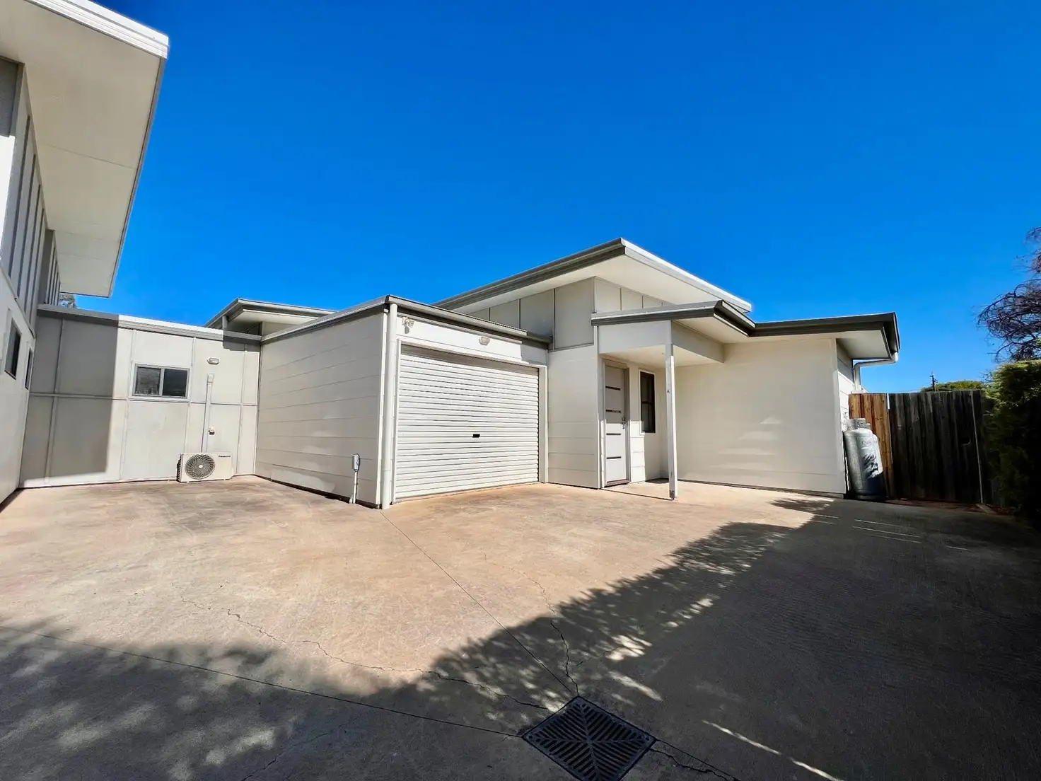 Main view of Homely unit listing, 3/70 Daisy Street, Miles QLD 4415