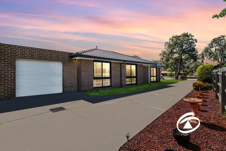 1/3 Albyn Close, Pakenham VIC 3810