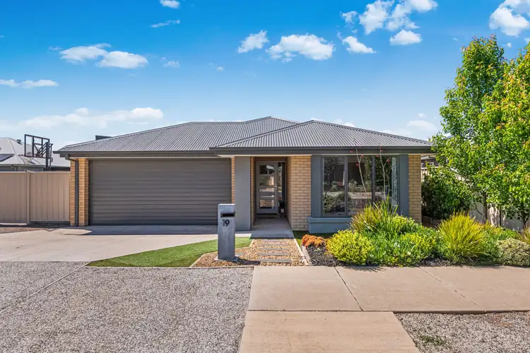 19 Strathmore Court, Strathfieldsaye VIC 3551