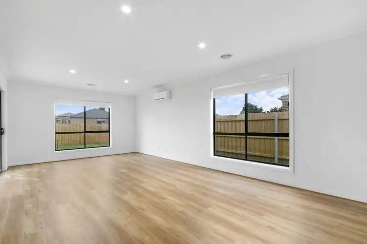 Sixth view of Homely house listing, 9 Caddie Court, Morwell VIC 3840