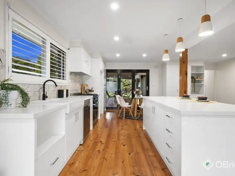 Fifth view of Homely house listing, 6 Rossiter Avenue, Endeavour Hills VIC 3802