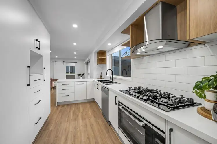 Fourth view of Homely house listing, 10 Bootie Court, Endeavour Hills VIC 3802