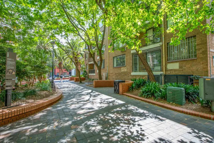Fifth view of Homely apartment listing, 2/12 Springfield Avenue, Potts Point NSW 2011