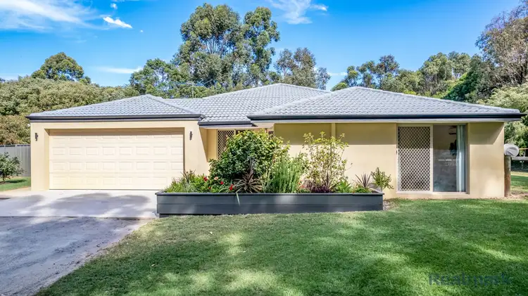 31 Bate Road, Serpentine WA 6125