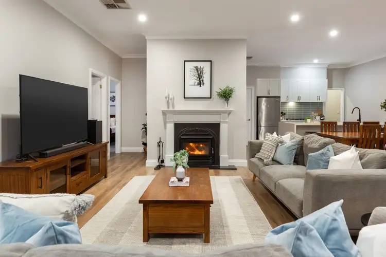 Fourth view of Homely house listing, 5 Francis Street, Cockatoo VIC 3781