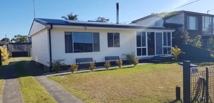 88 Adelaide Street, Greenwell Point NSW 2540