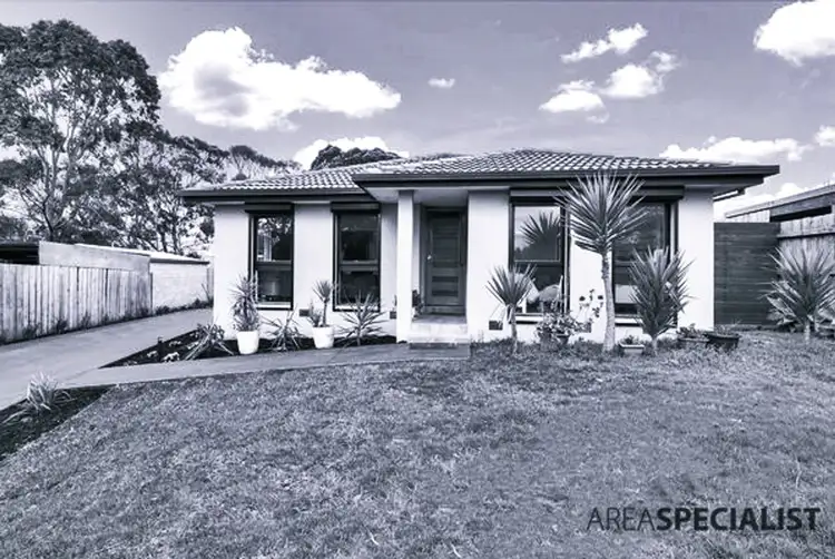Main view of Homely house listing, 1/4 Alice Court, Hallam VIC 3803