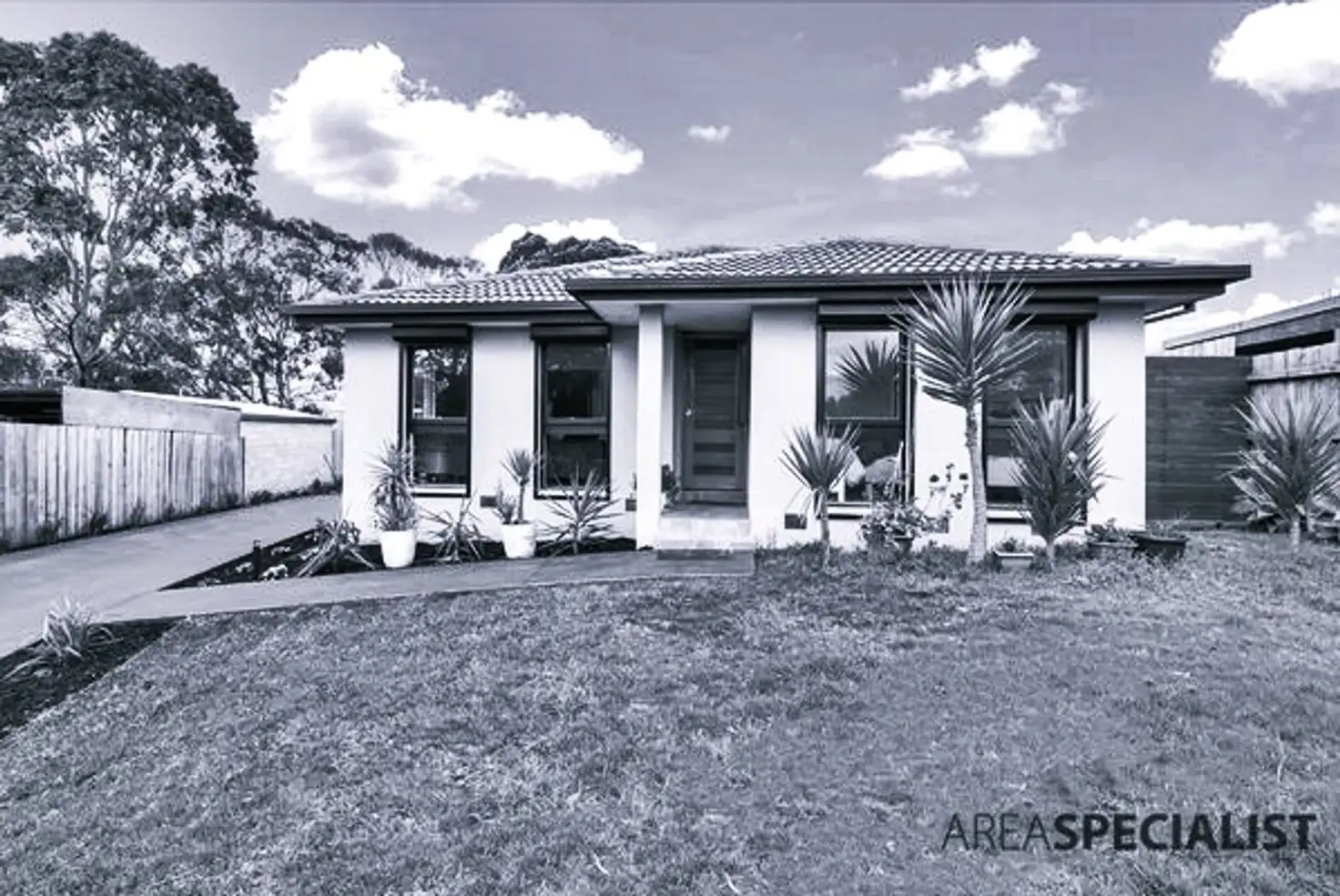Main view of Homely house listing, 1/4 Alice Court, Hallam VIC 3803