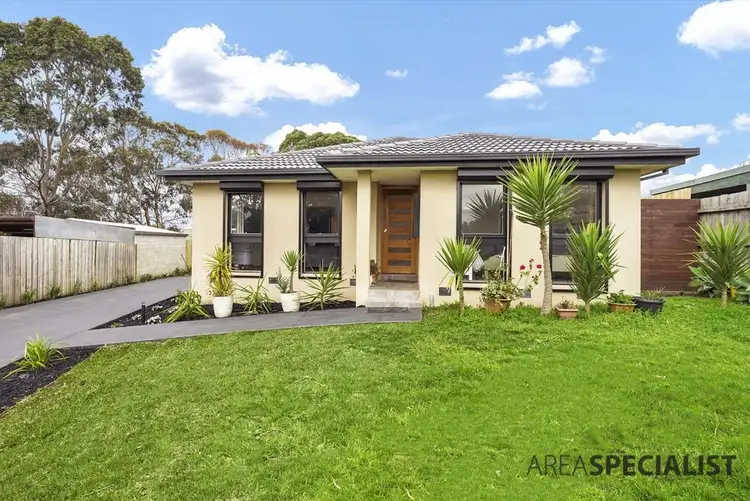 Second view of Homely house listing, 1/4 Alice Court, Hallam VIC 3803