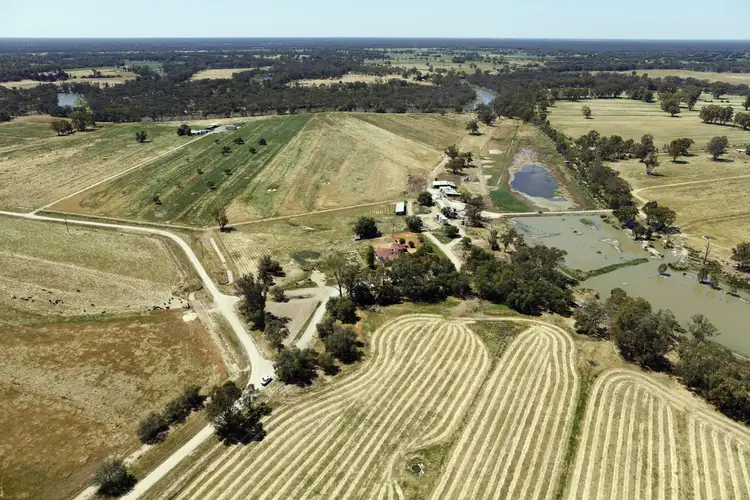80 Oberins Road, Gunbower VIC 3566
