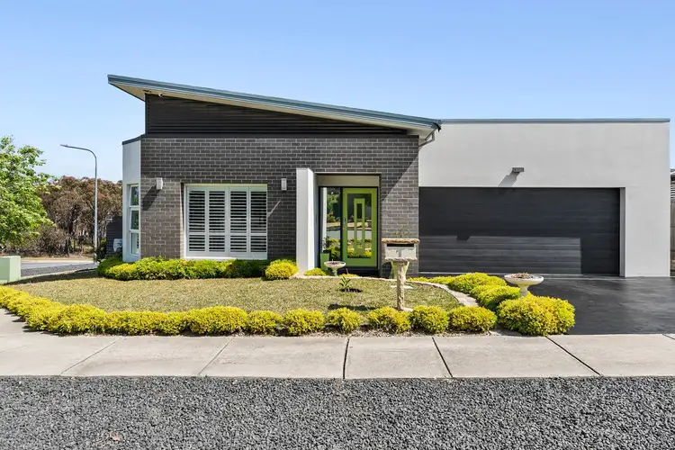 1 Cartledge Street, Casey ACT 2913