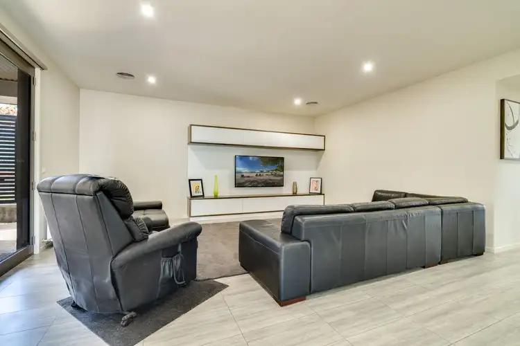 Fifth view of Homely house listing, 5 Kennewell Street, White Hills VIC 3550