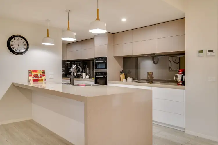 Sixth view of Homely house listing, 5 Kennewell Street, White Hills VIC 3550