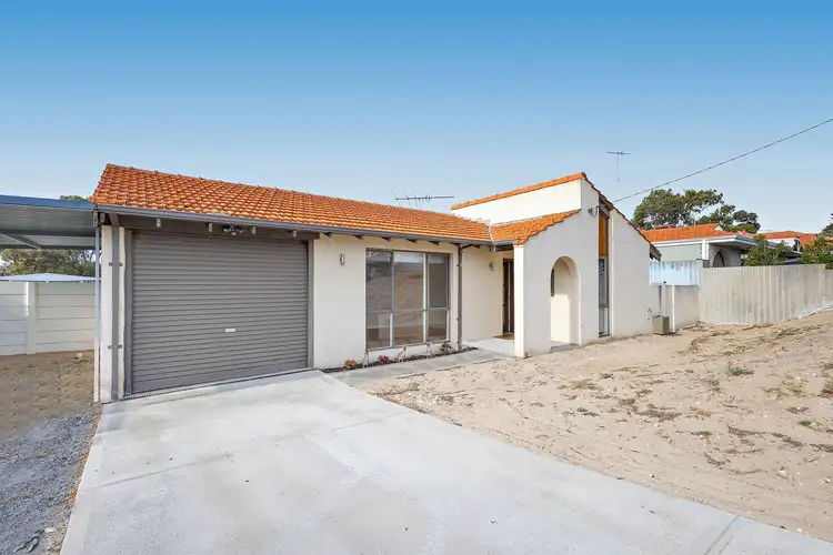 7 Flinders Avenue, Hillarys WA 6025