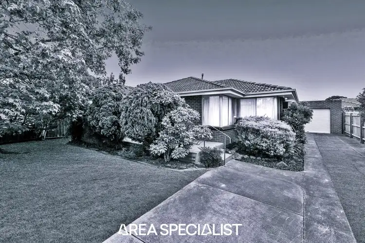 8 Hawkins Court, Keysborough VIC 3173