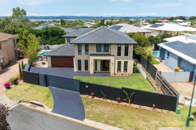 15 Creedin Court, Redland Bay QLD 4165