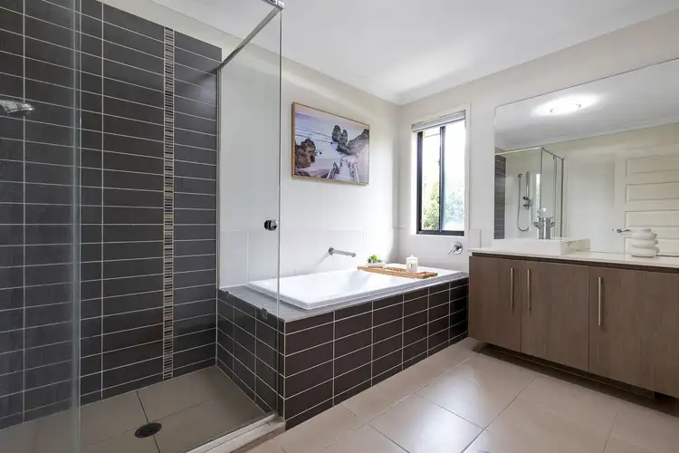 Fourth view of Homely house listing, 15 Creedin Court, Redland Bay QLD 4165