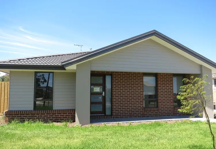 Main view of Homely unit listing, 1/30 McCormicks Road, Skye VIC 3977
