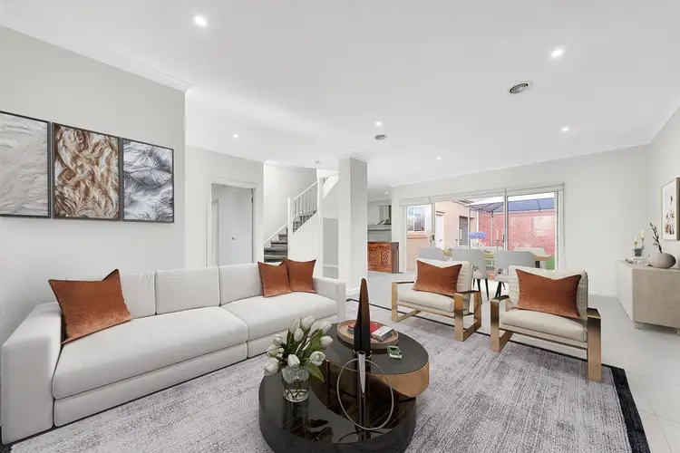 Second view of Homely house listing, 5 Findon Court, Point Cook VIC 3030