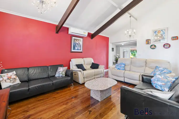 Fifth view of Homely house listing, 8 Brazilia Avenue, Kealba VIC 3021