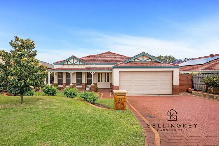 94 Waratah Boulevard, Canning Vale WA 6155