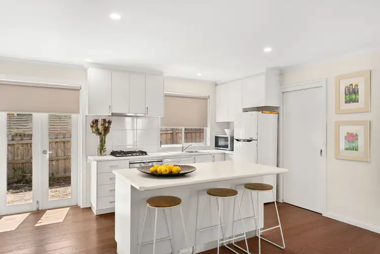 Fifth view of Homely unit listing, 3A Moomba Street, Mornington VIC 3931