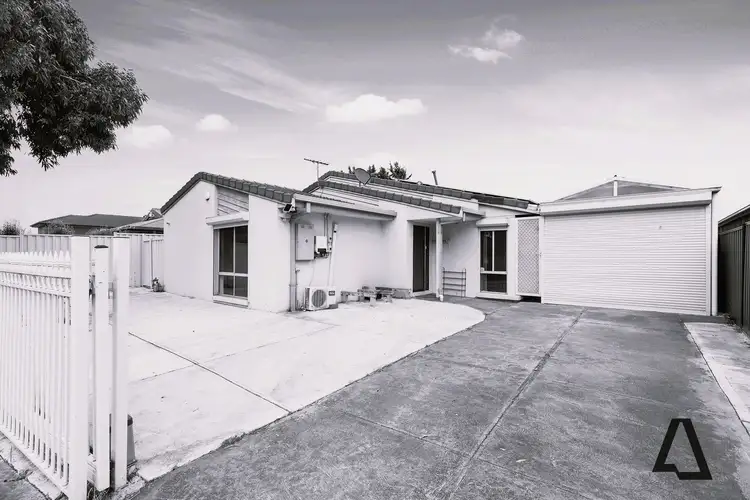 13 Kingsmead Close, Sunshine North VIC 3020