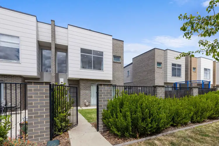 Main view of Homely semi-detached listing, 27 Cobber Close, Moncrieff ACT 2914