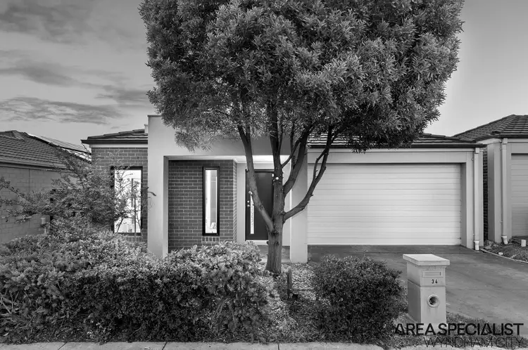 34 Terrene Terrace, Point Cook VIC 3030