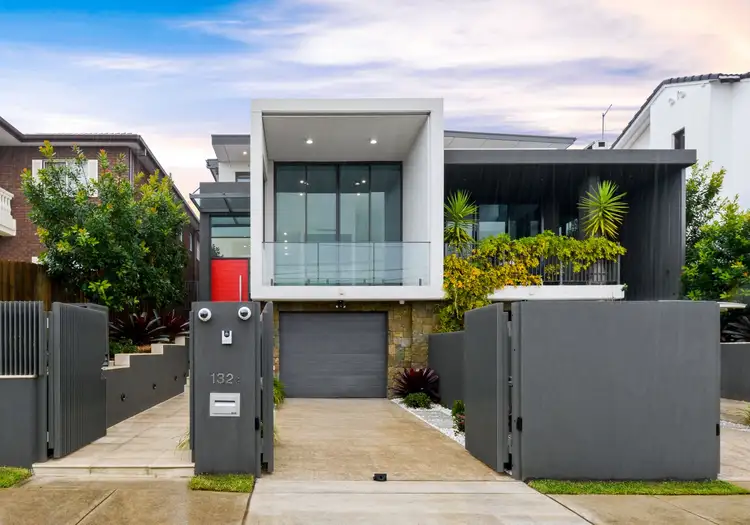 132A Prince Edward Avenue