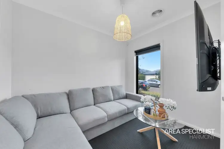 Fifth view of Homely house listing, 3 Peat Avenue, Thornhill Park VIC 3335