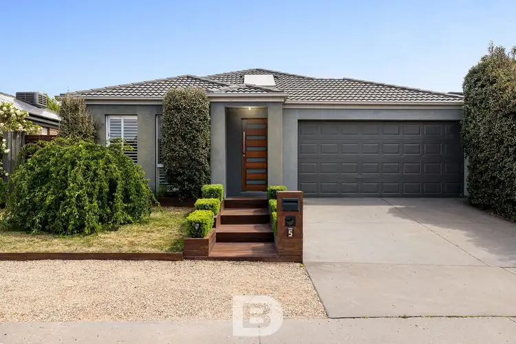 5 Elizabeth Court, Riddells Creek VIC 3431