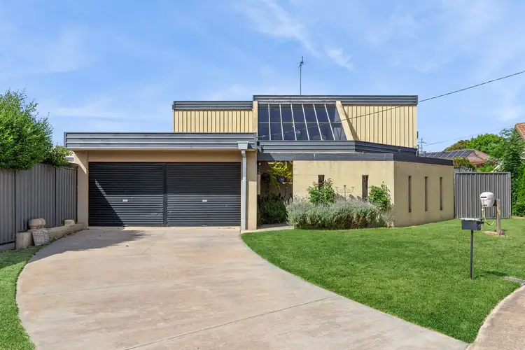 Main view of Homely house listing, 5 Bunting Court, Strathdale VIC 3550