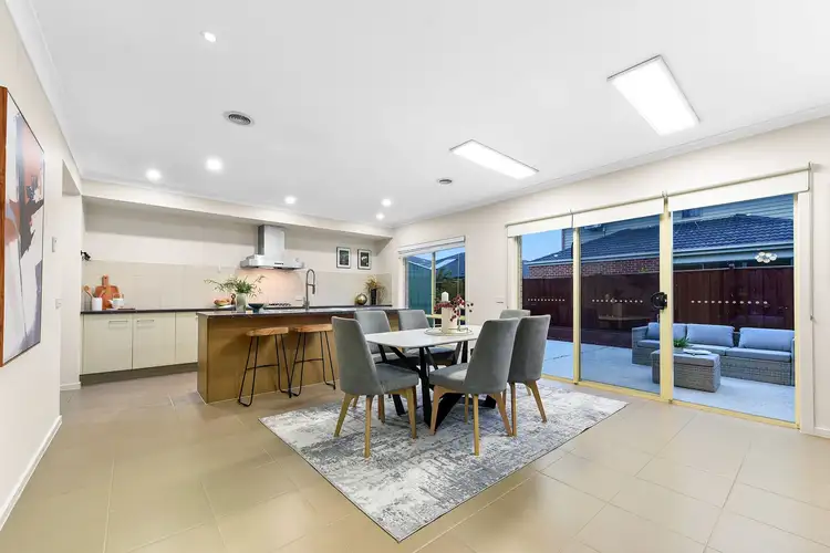 Fifth view of Homely house listing, 5 Mapleton Court, Keysborough VIC 3173