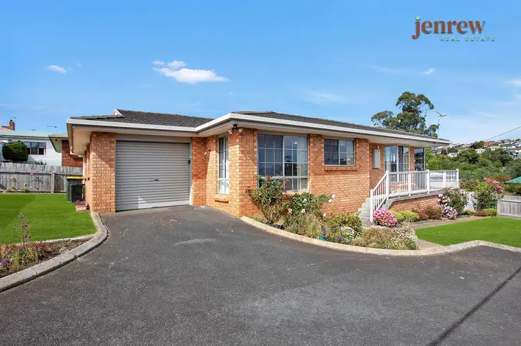 2/202 Mount Street, Upper Burnie TAS 7320