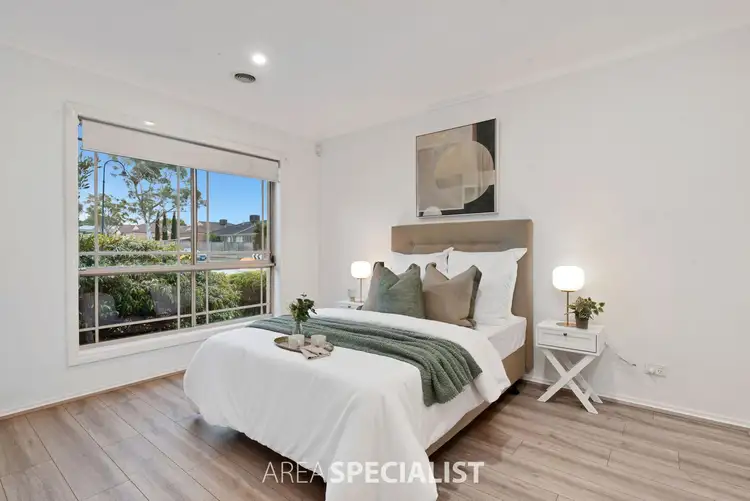 Fifth view of Homely house listing, 2 Silverwattle Drive, Lyndhurst VIC 3975