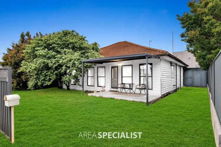 26 Mundaring Drive, Cranbourne VIC 3977