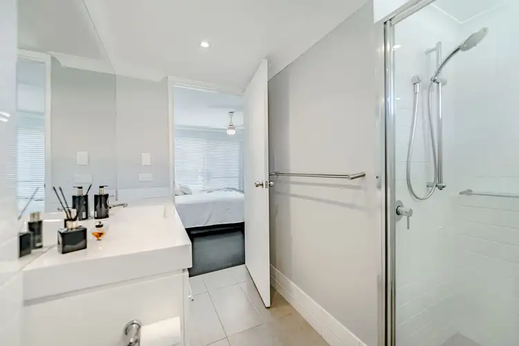 Sixth view of Homely house listing, 8 Tanderra Place, South Yunderup WA 6208