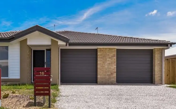 3A Baxter Crescent