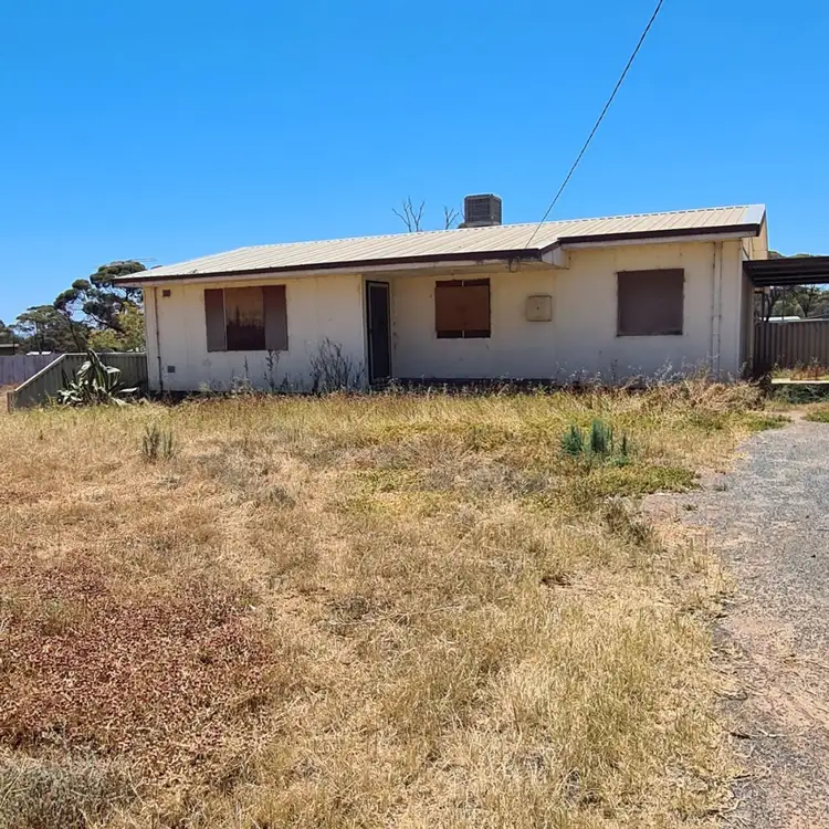 9 Mines Road, Norseman WA 6443