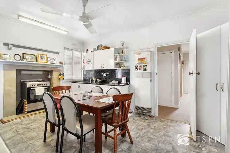 Fourth view of Homely house listing, 1 Lindsay Street, Kangaroo Flat VIC 3555