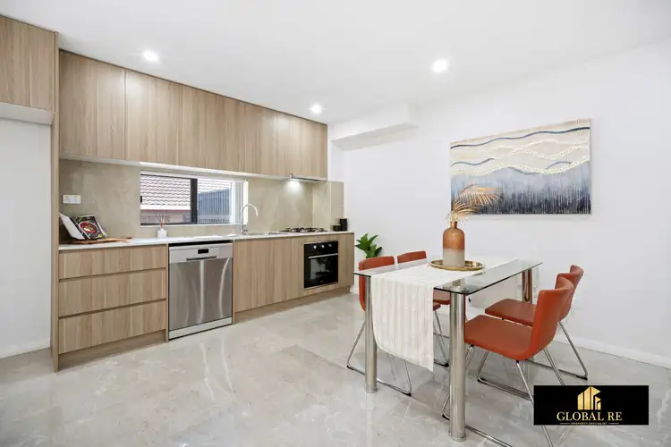 8/16-18 Dale Ave, Liverpool NSW 2170